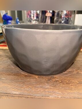 large grey-glazed stoneware bowl Naturals by Noble Excellence collection EUC